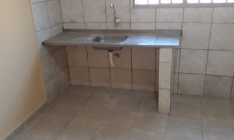 Alugo Casa No Jardim...