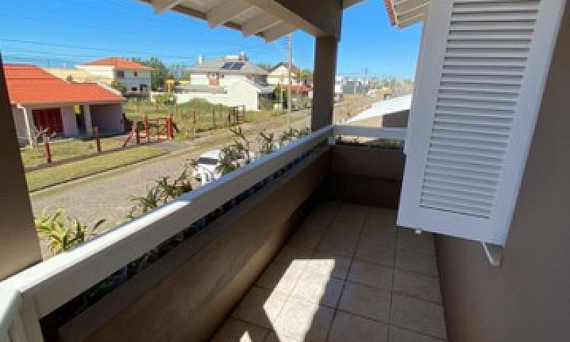 A 1 Rua Do Mar, Sobr...
