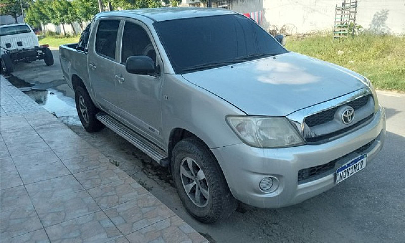 Hilux 4X4 Diesel 200...