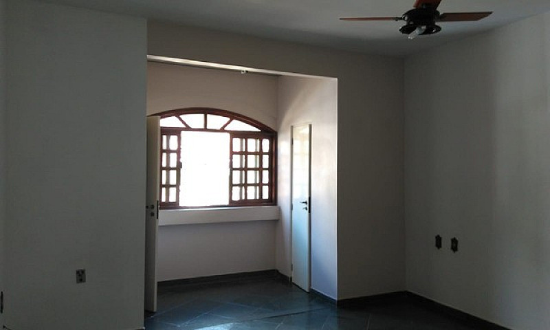 Vende-Se Apto Com Te...