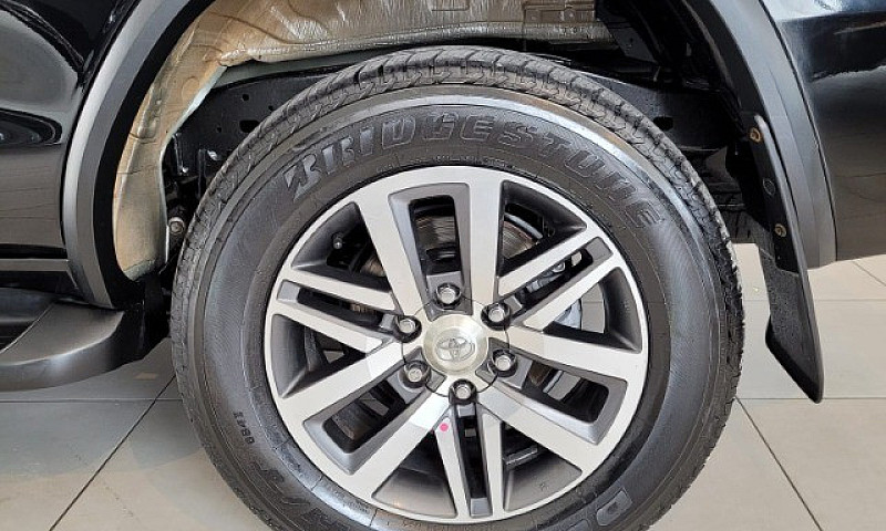 Hilux Sw4 Srv - 2018...