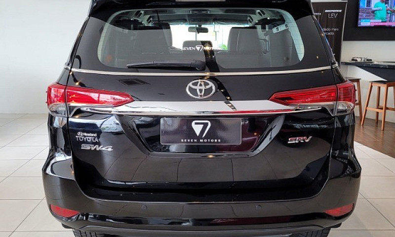 Hilux Sw4 Srv - 2018...