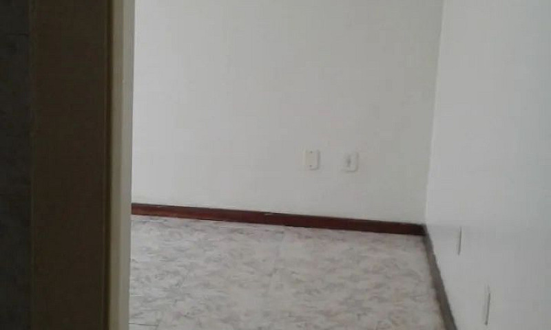 Alugo Penha...