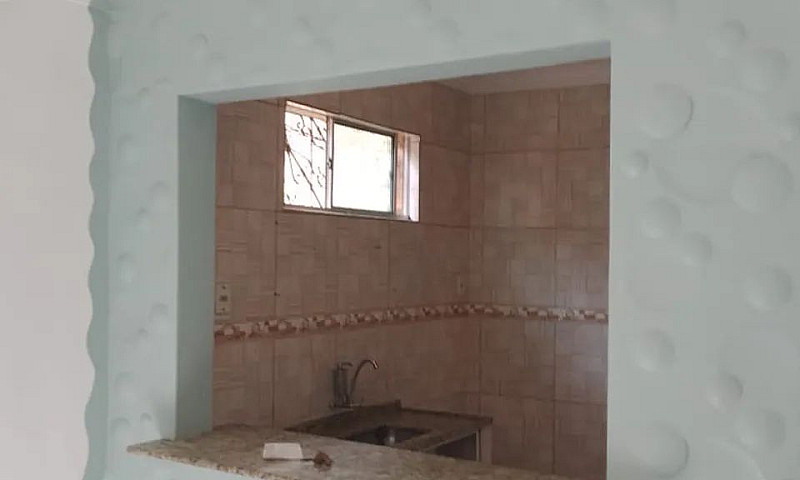 Alugo Casa No Bomfim...