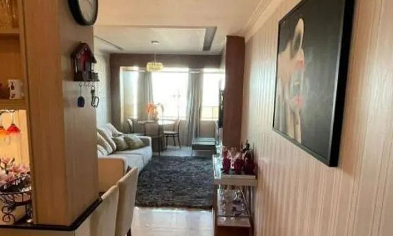 Alugo Um Apartamento...