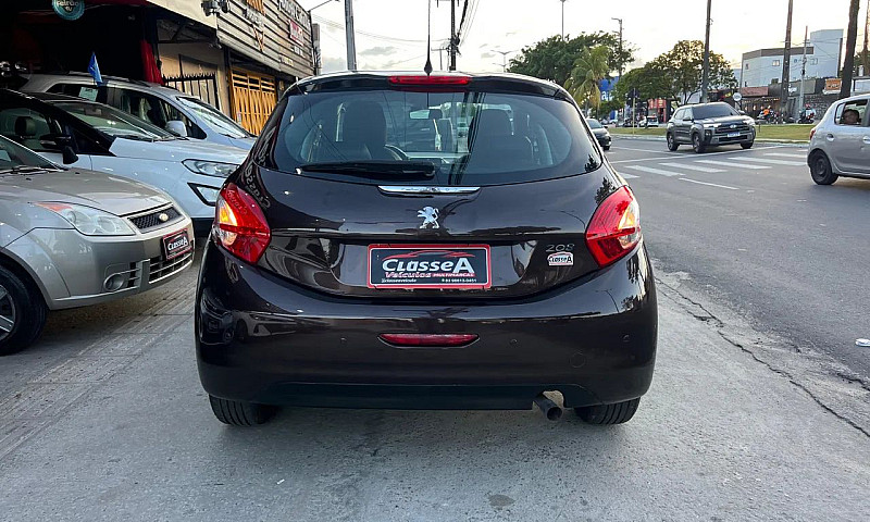 Peugeot 208 Active/A...