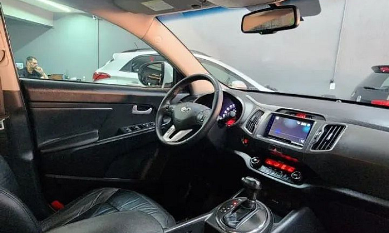Kia Motors Sportage ...
