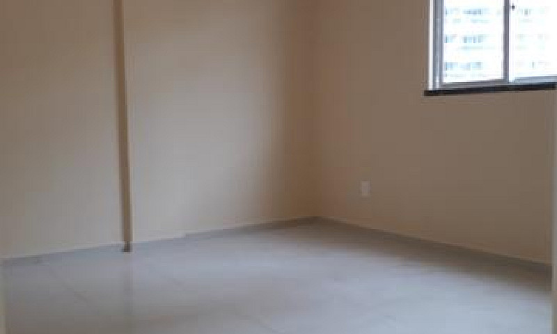 Apartamento Novo Pró...