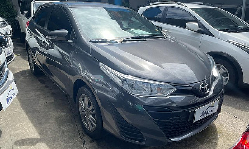 Toyota Yaris 1.5 16V...
