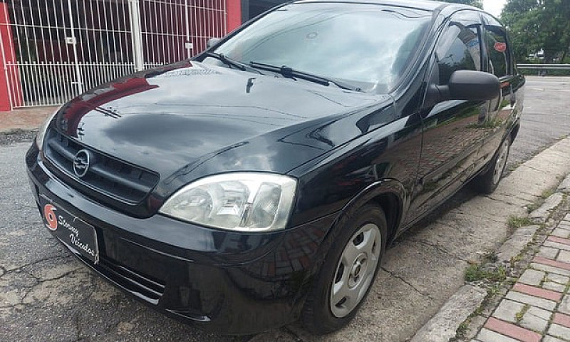 Chevrolet Corsa Seda...