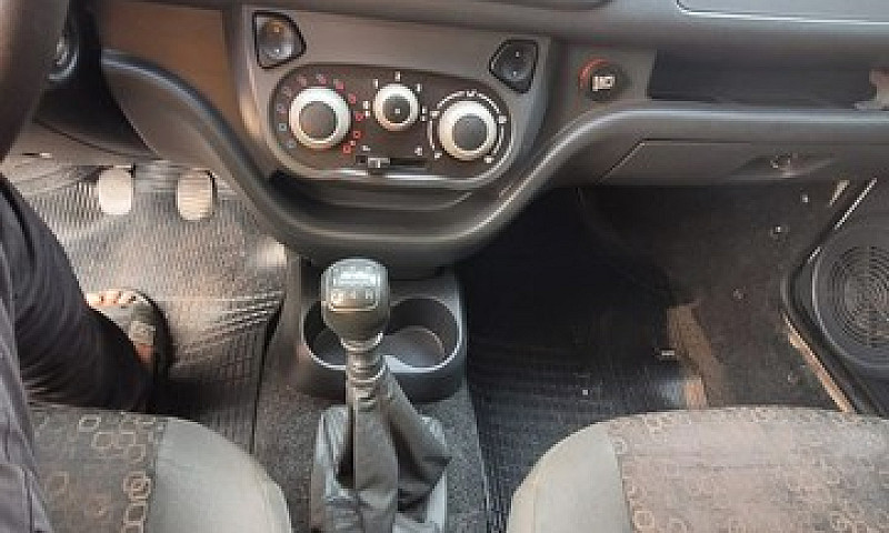 Carro Uno Vivace ...