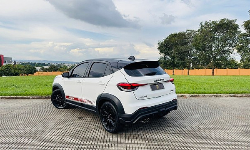 Fiat / Pulse Abarth ...