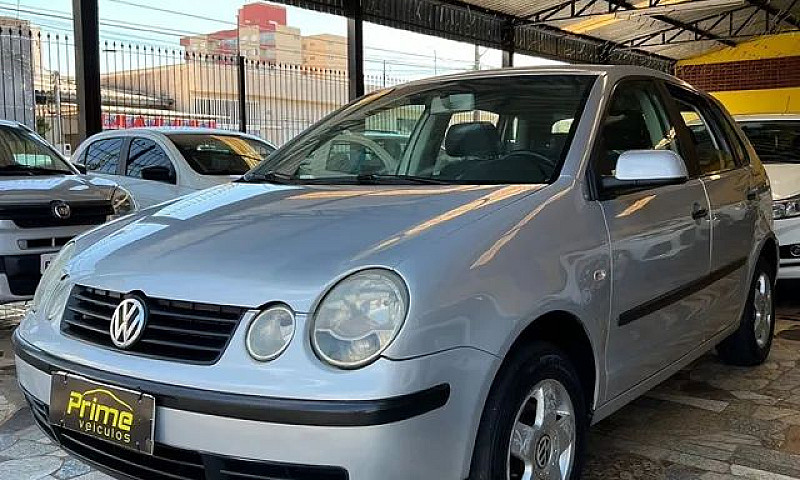 Polo Hatch 1.6...
