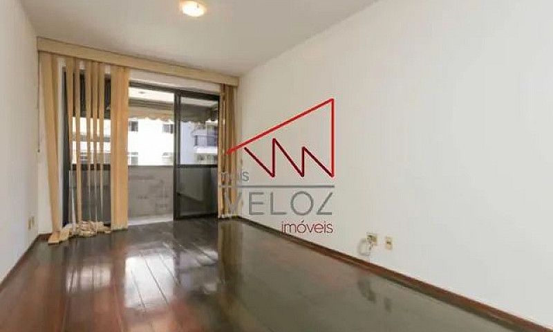Apartamento-À Venda-...
