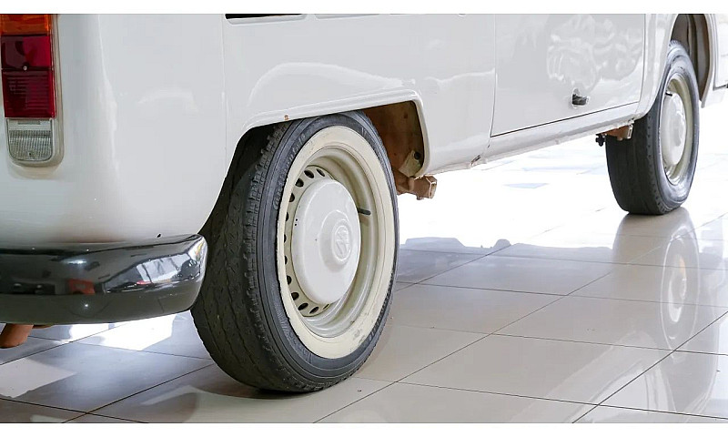 Volkswagen Kombi 199...