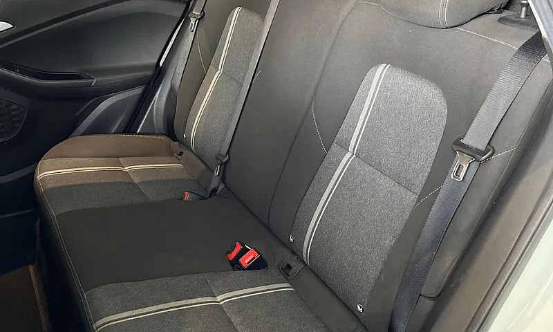 Tracker Lt 2022 Auto...