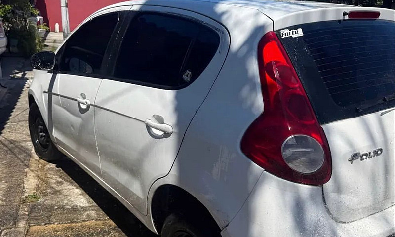 Fiat Palio Attractiv...