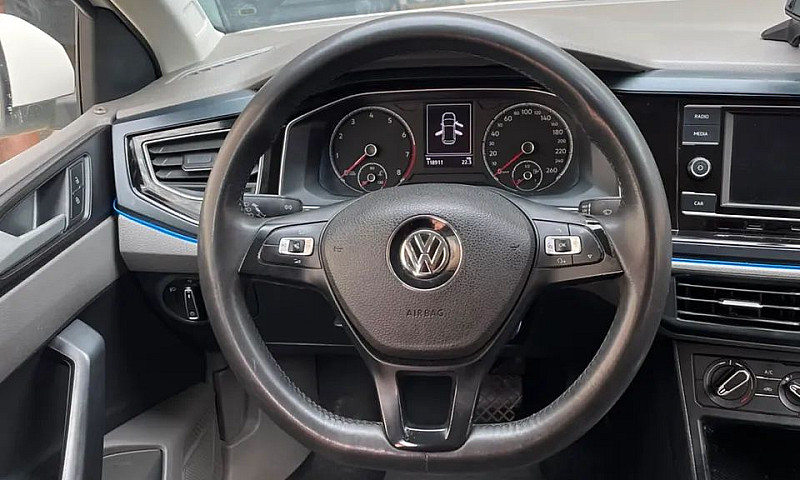 Volkswagen Polo Comf...