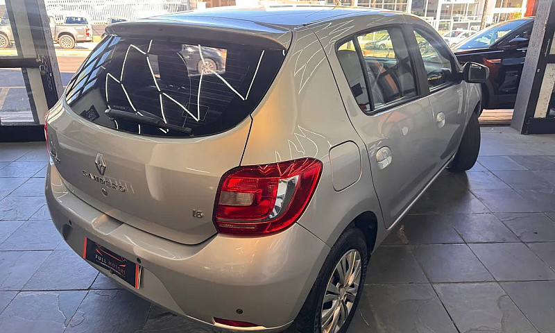 Renault Sandero Expr...
