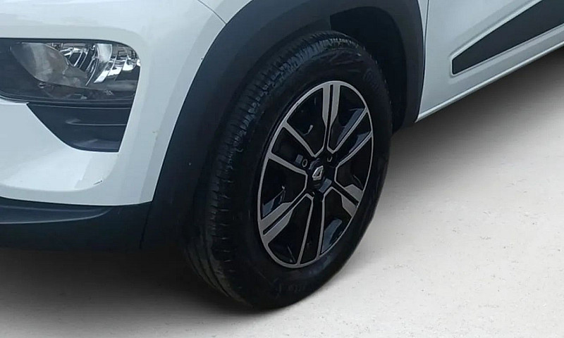 Renault Kwid Intense...
