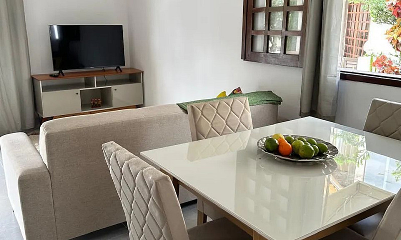 Vendo Belíssima Casa...