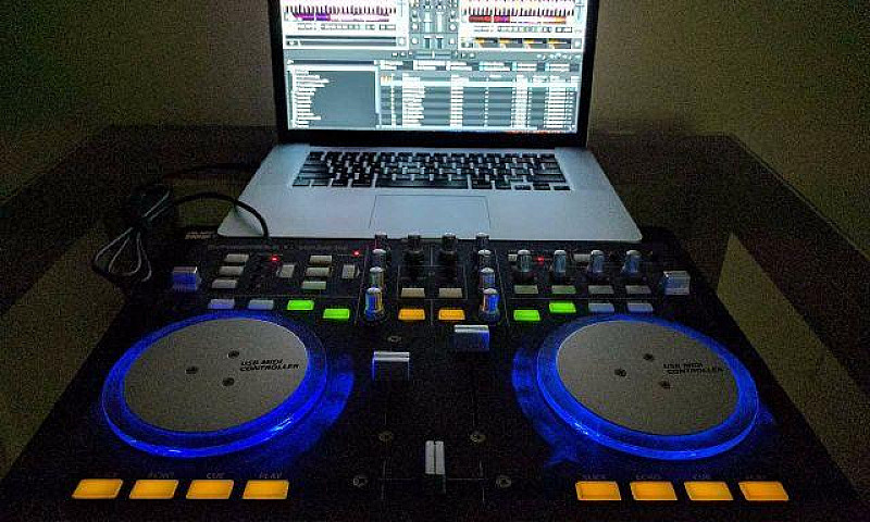 Controladora Midi Ve...