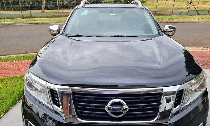 Nissan Frontier Le 2...