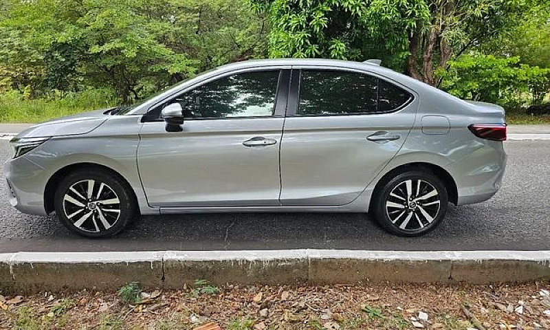 New City Sedan 1.5 E...