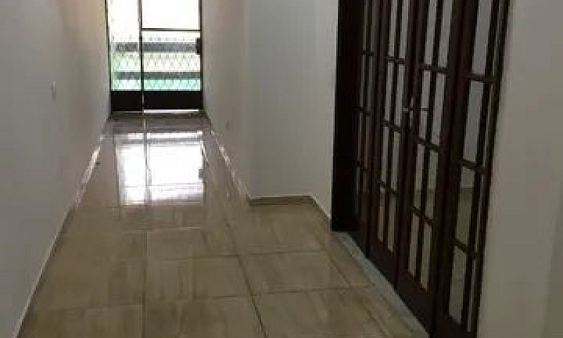 Casa 4 Quartos Em Lu...