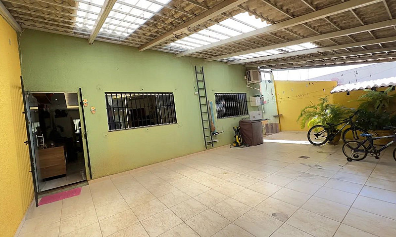Casa Com 3 Quartos C...