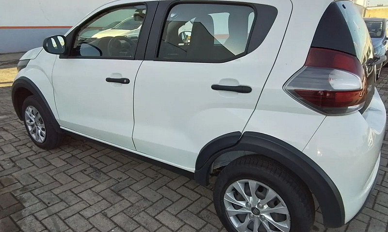 Fiat Mobi 2023 1.0 E...