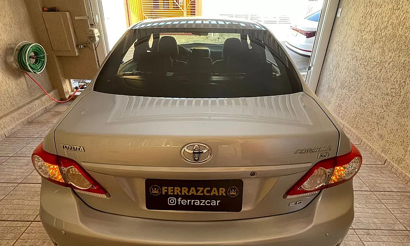 Toyota Corolla Xei 2...