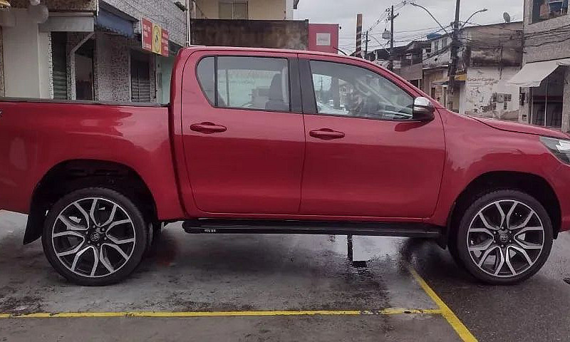Toyota Hilux Cd Sr 4...