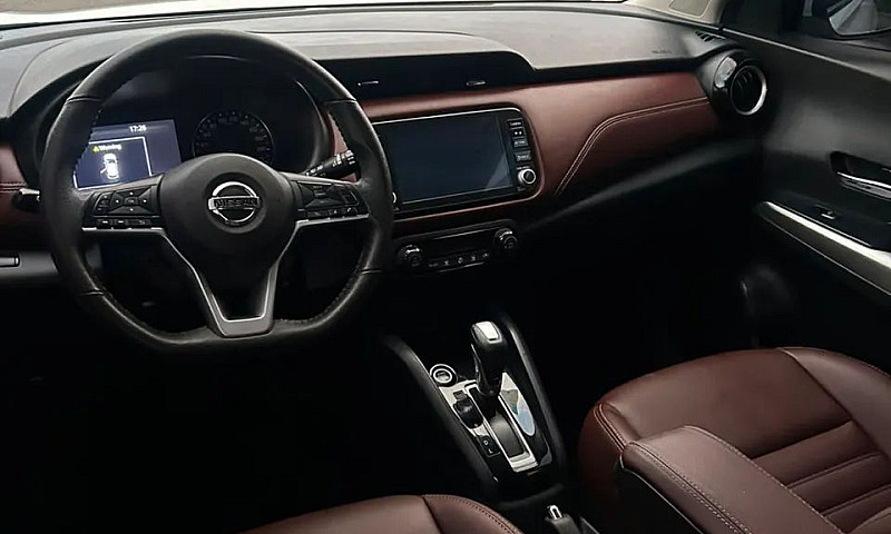 Nissan Kicks Exclusi...