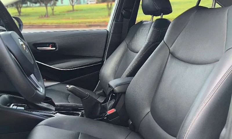 Toyota Corolla Altis...