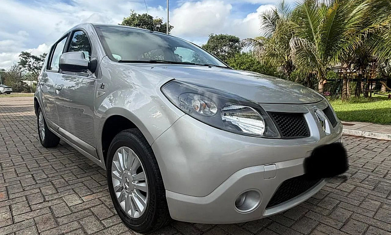 Renault Sandero Vibe...