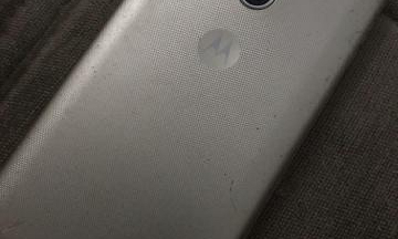 Troco Moto G4 Play...