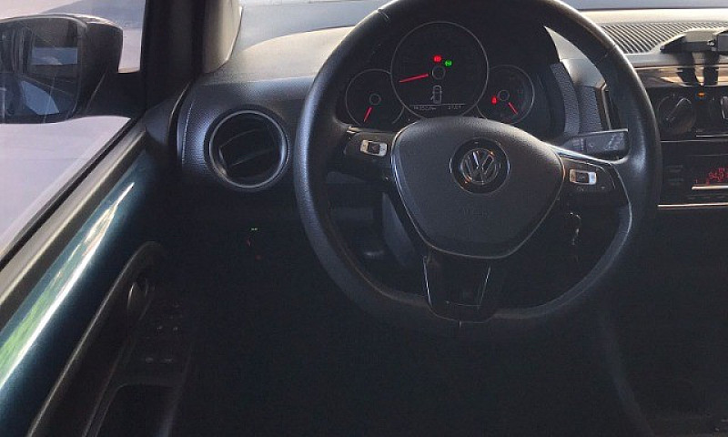 Volkswagen Up Move...