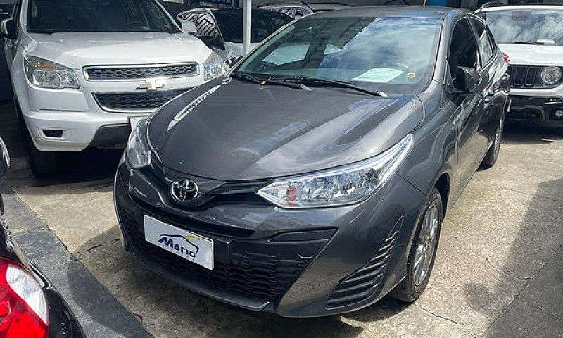 Toyota Yaris 1.5 16V...