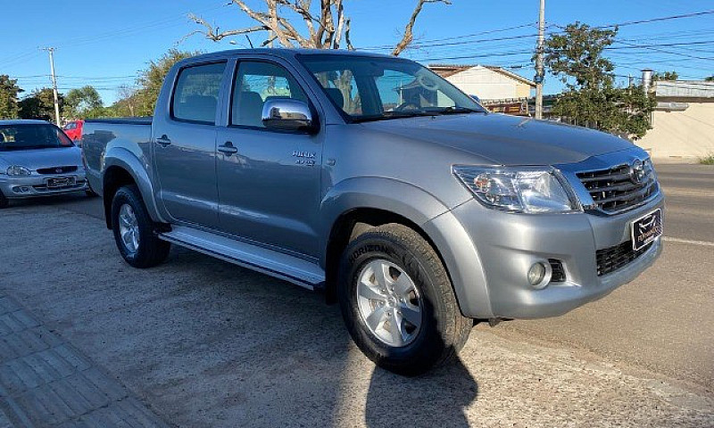 Toyota Hilux Cd...