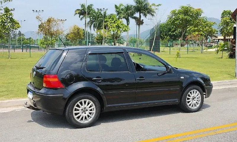 Golf 1.6 Plus Comple...