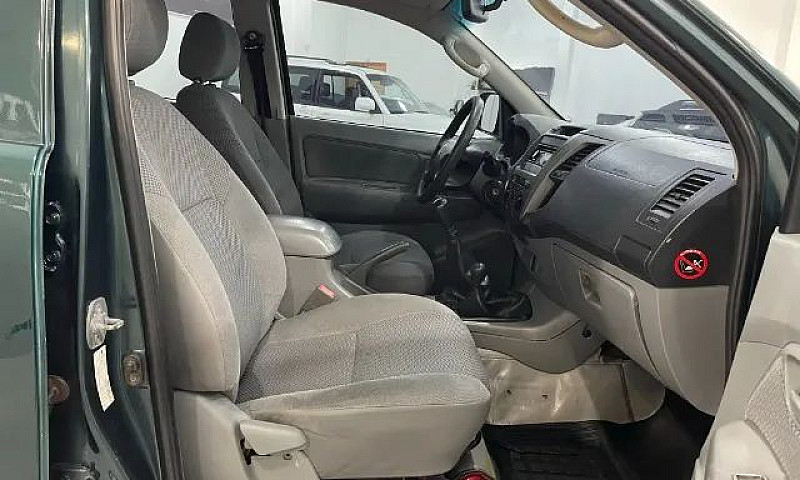 Hilux Srv Cd 4X4 Die...