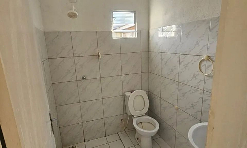 - Casa Para Alugar E...