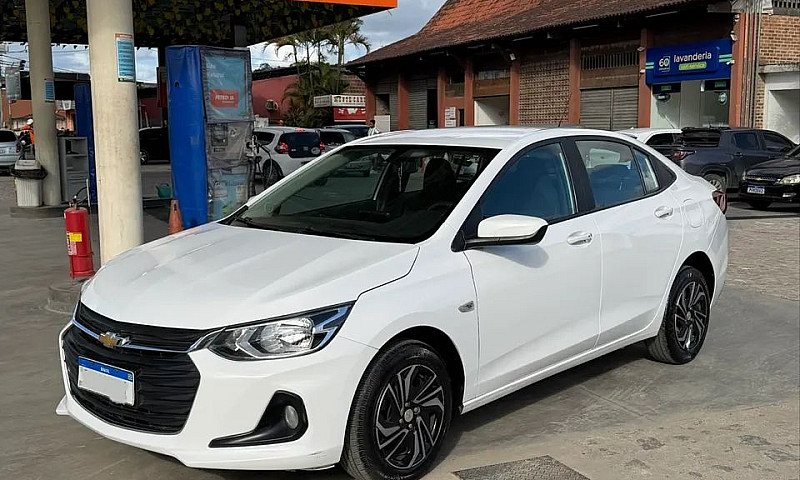Chevrolet Onix Plus ...