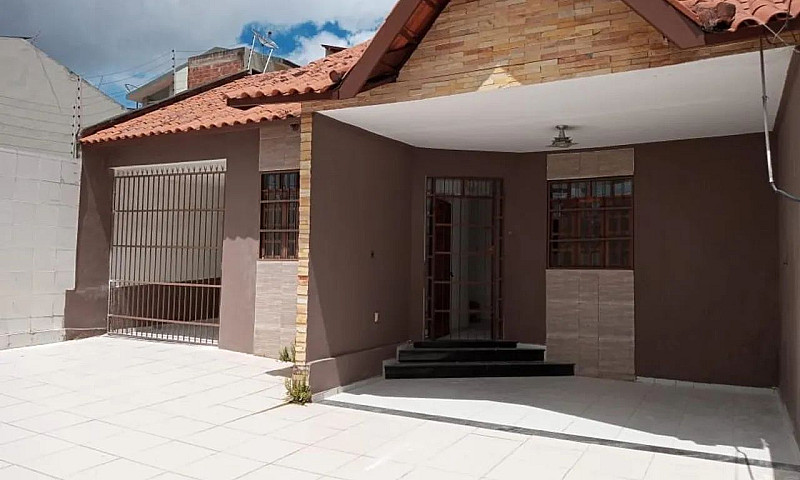 Ótima Casa Disponíve...