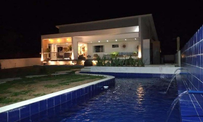 Maia Casa Em Manguin...