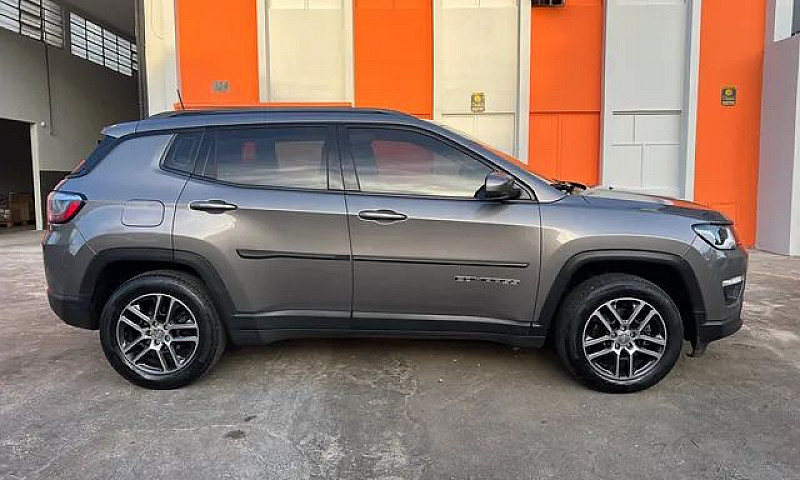 Jeep Compass Sport 2...