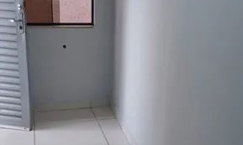Alugo Casa 2 Quartos...