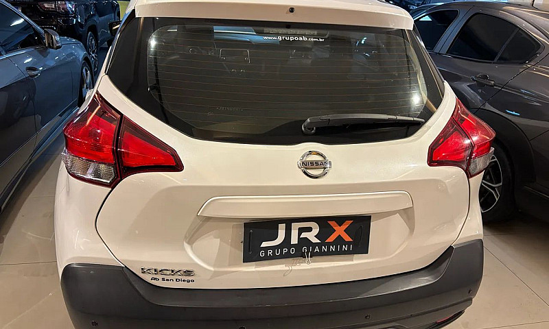Nissan Kicks 2018 1....