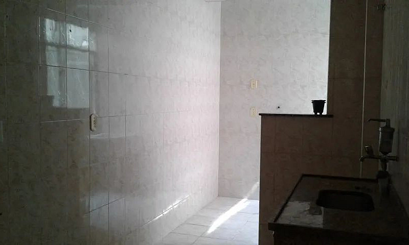 Alugo Penha...
